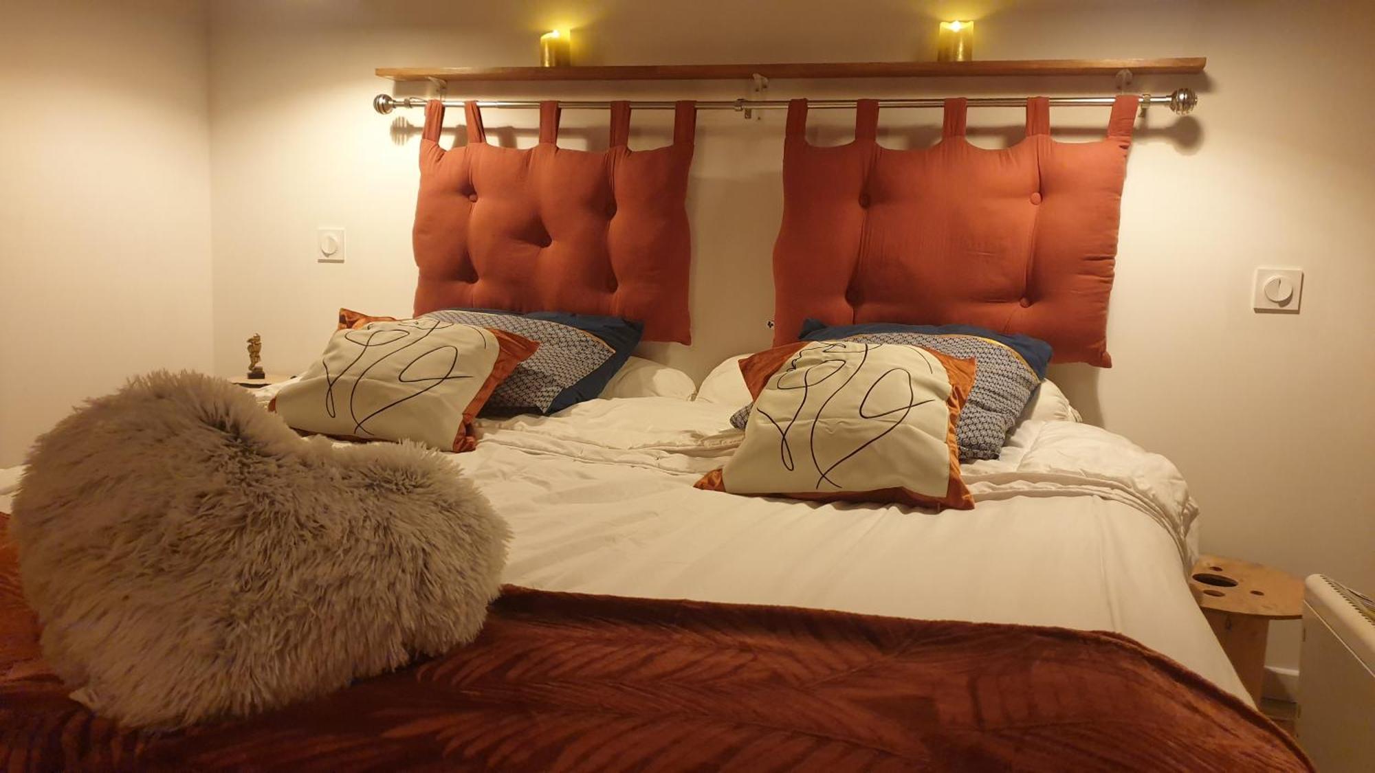 Love Room- Spa- Escale Amoureuse Puygaillard-de-Quercy Exteriör bild